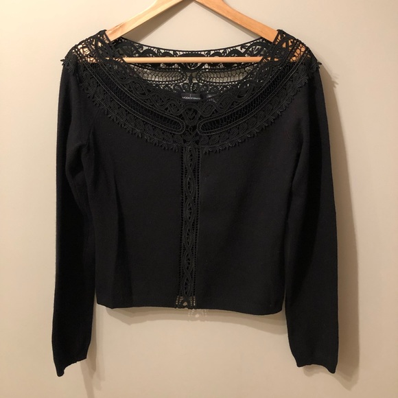 Black Lace Collared Top - Picture 2 of 8